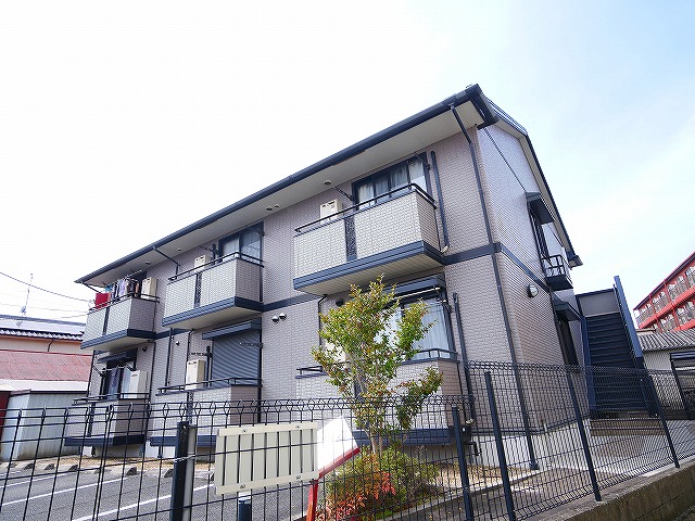 建物外観　外観は落ち着いています