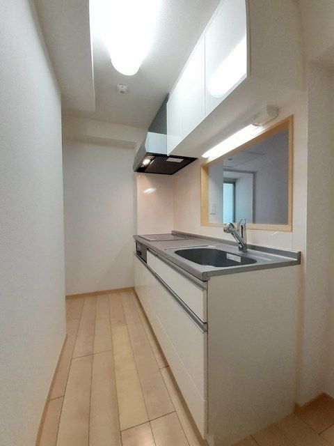 ＪＲ武蔵野線 新座駅 徒歩18分 5階建 築14年のキッチン写真