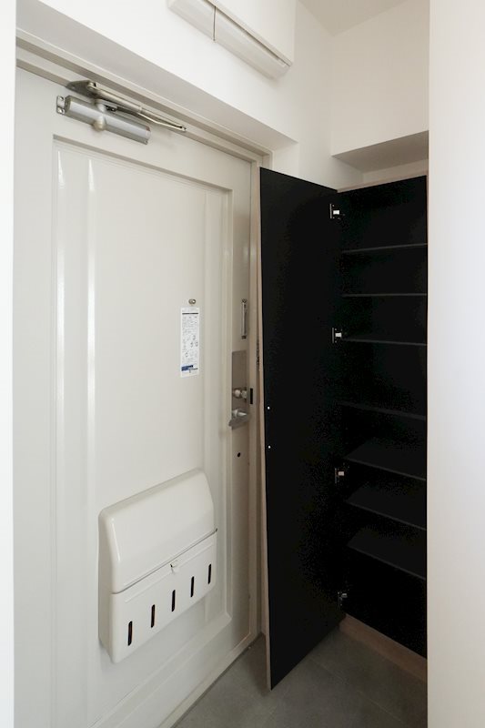 玄関　※他部屋参照