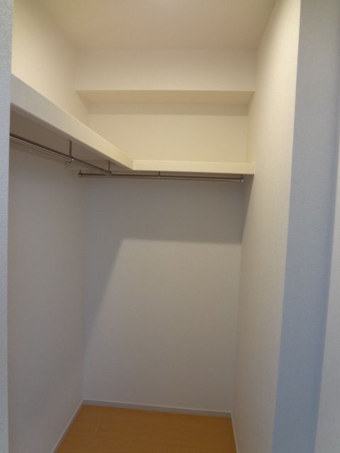 サンループ レジデンス IIの内装写真