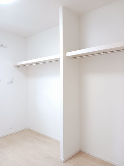 ポニート カノンの内装写真