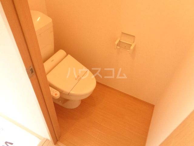 第8須賀ハイツのトイレ写真