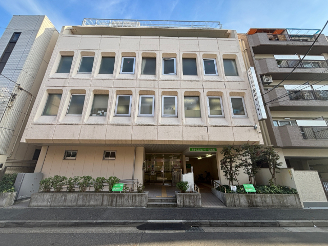 図書館　北区立中央図書館分室（図書館）まで904m