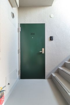 玄関　（別タイプ参考写真）フレシア駒込　北区中里3