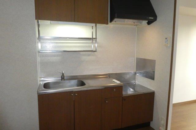 水島臨海鉄道 球場前駅 徒歩14分 3階建 築27年のキッチン写真