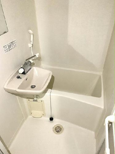 レオパレスアムールの風呂写真