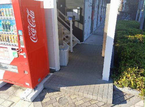 レオパレスアムールの外観写真