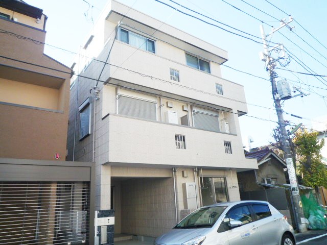 東急田園都市線 三軒茶屋駅 徒歩10分 築15年