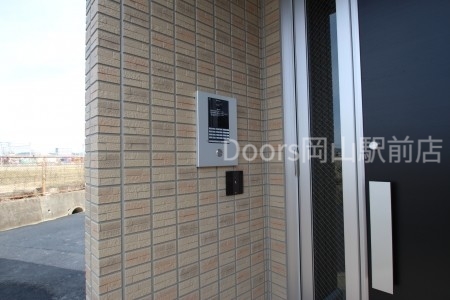 ＪＲ山陽本線 北長瀬駅 徒歩15分 3階建 築12年のその他写真