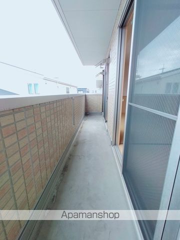 レフィナードカルチェ D棟の内装写真
