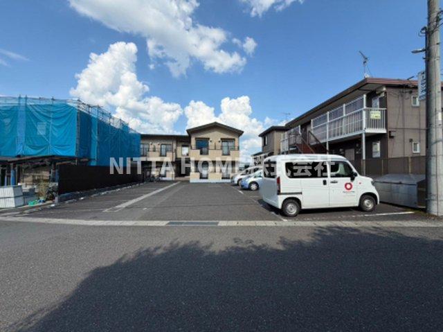 駐車場　駐車場の空き状況をご確認下さい＊