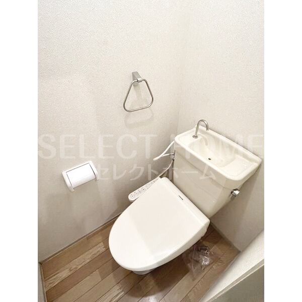 トイレ　コンパクトで使いやすいトイレです