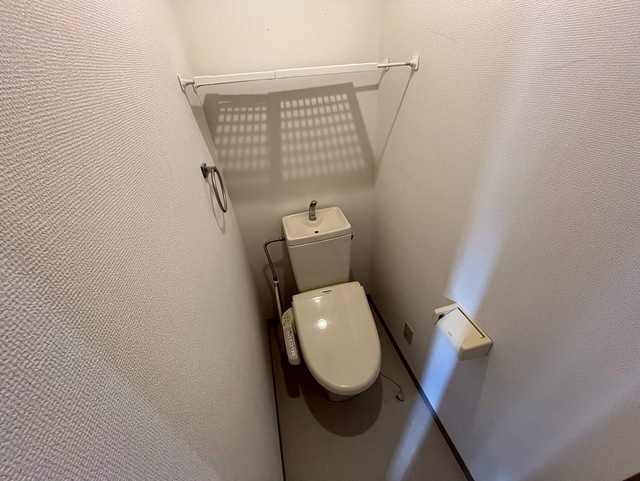 トイレ　別号室の写真