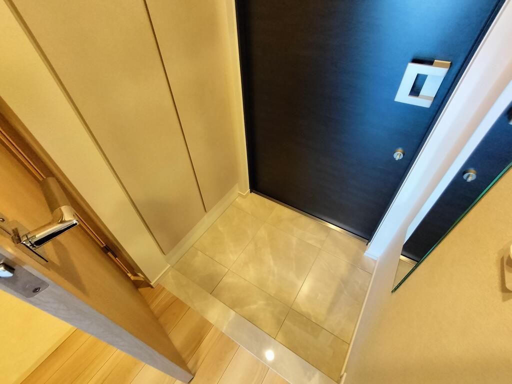 玄関　☆広々とした玄関☆