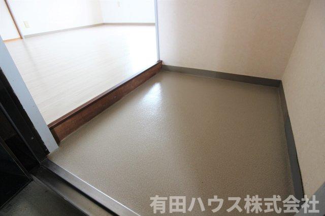 宝マンションの玄関写真