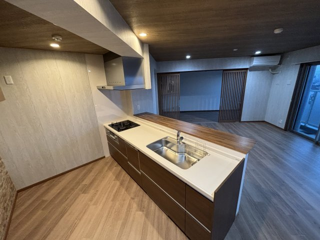 キッチン　人気の対面式キッチンです☆