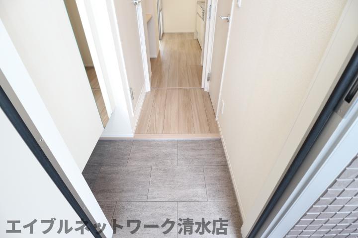ONE TERMINAL PLACE ワンターミナルプレイスの玄関写真