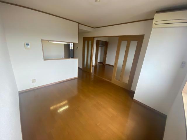グリーンヒルズ長泉の居間写真