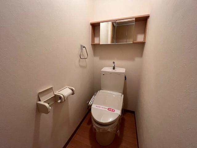 トイレ　シャワー付トイレ