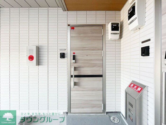 コンフォール古市場 ANNEXの玄関写真