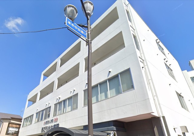 病院　医療法人財団桜会あだち共生病院（病院）まで516m