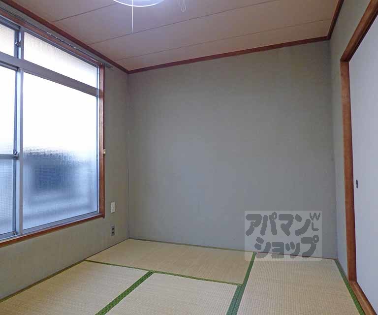 蓼倉ハイツの居間写真