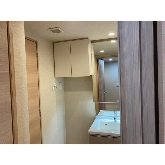 洗面設備　（別タイプ参考写真）クレヴィア文京白山　文京区白山４