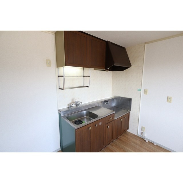 ラベンダーハイツ新井 D棟のキッチン写真