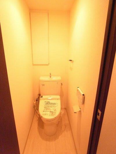 東京メトロ銀座線 稲荷町駅 徒歩4分 11階建 築17年のトイレ写真