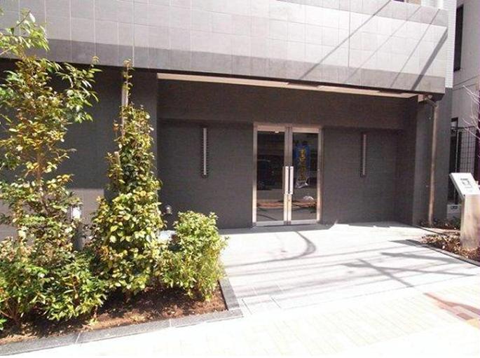 東京メトロ銀座線 稲荷町駅 徒歩4分 11階建 築17年の外観写真