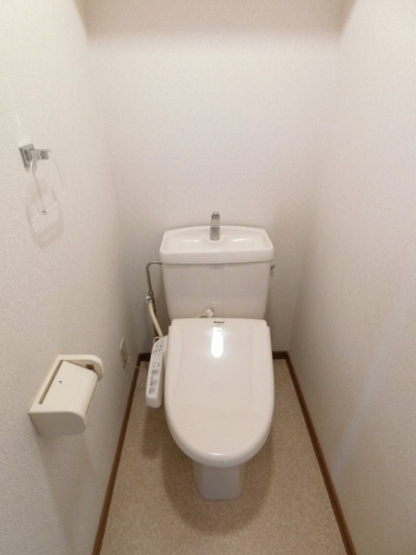 トイレ　図面と現状に相違がある場合には現状を優先