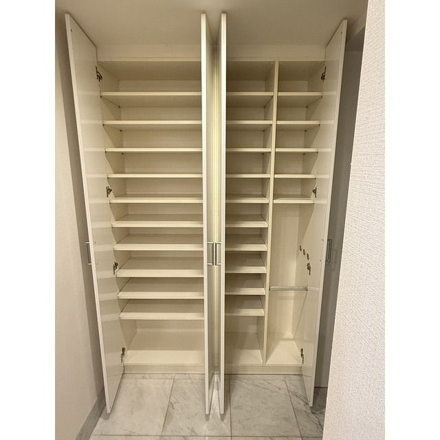 玄関　明るい玄関です