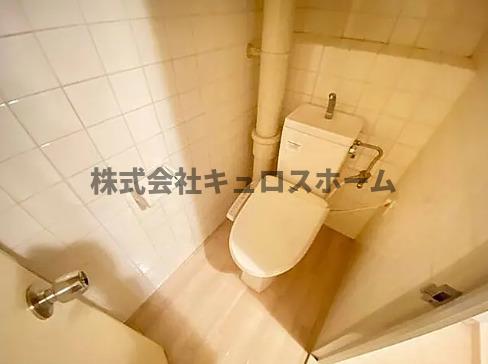 ＪＲ大阪環状線 玉造駅 徒歩1分 8階建 築41年のトイレ写真