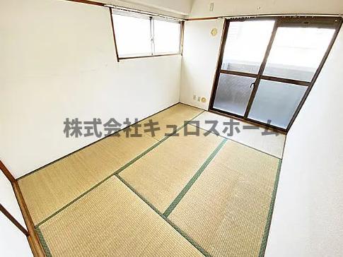 ＪＲ大阪環状線 玉造駅 徒歩1分 8階建 築41年の内装写真
