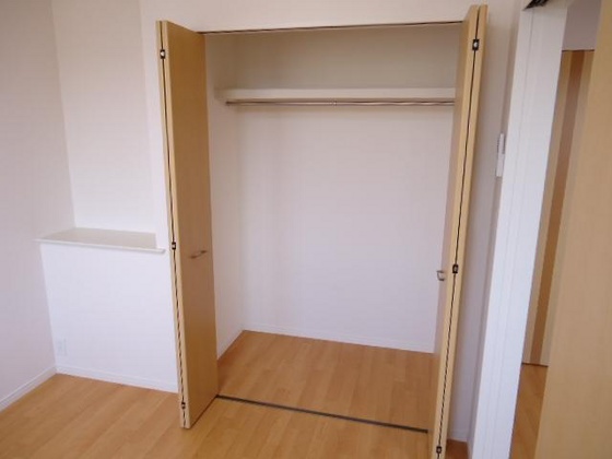 収納　※別部屋の写真です