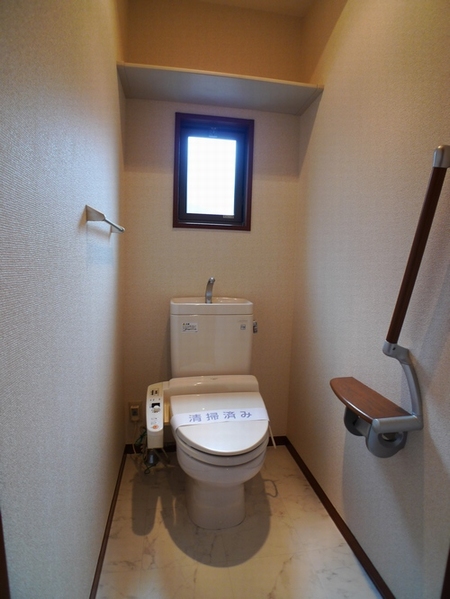 シャーメゾン中町のトイレ写真
