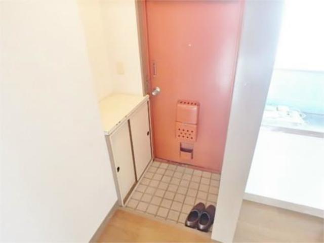 高橋マンションの玄関写真