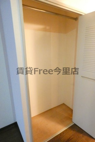 近鉄奈良線 今里駅 徒歩3分 6階建 築33年の内装写真