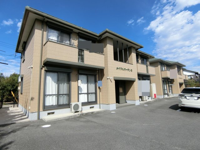 メイプルガーデン B棟の外観写真