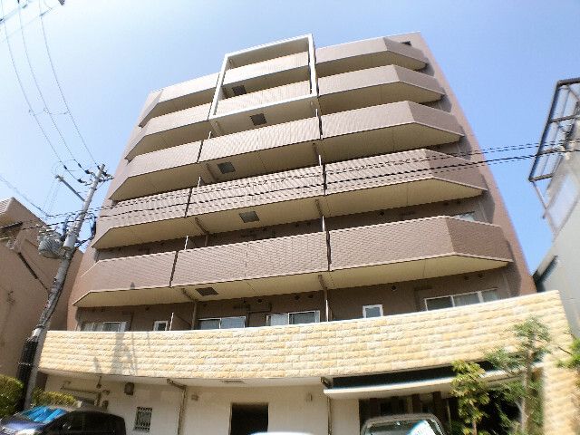 レシェンテ西梅田の外観写真