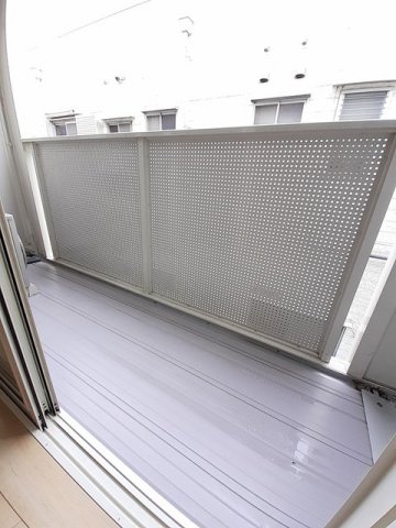 バルコニー　バルコニーがあります