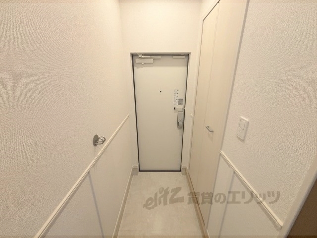 ヒカルサ尼崎栗山町の玄関写真
