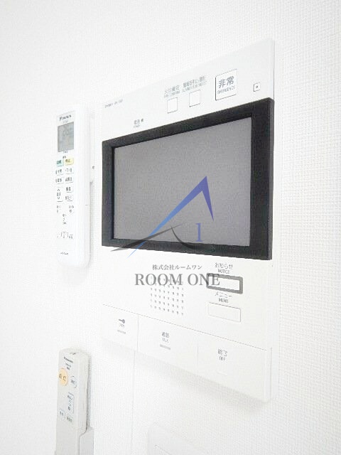 セキュリティ　モニター付きインターホンです。
