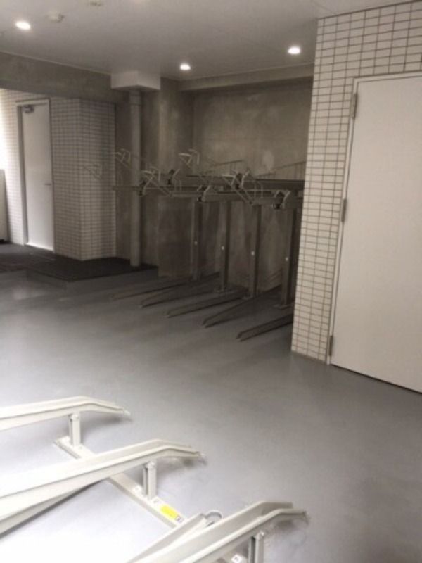 駐車場　駐輪場