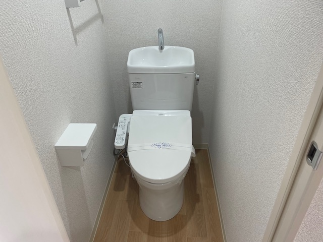 第10宇品ビルのトイレ写真