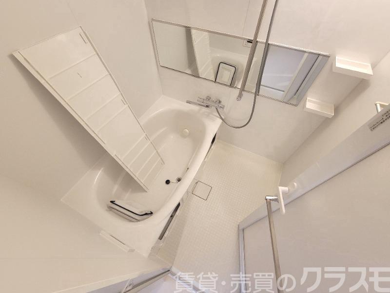 バス・シャワールーム　浴室乾燥機＆追い焚き機能付きバス♪