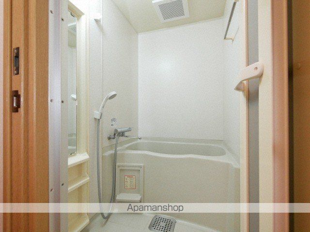 地下鉄七隈線 薬院大通駅 徒歩2分 15階建 築25年の風呂写真