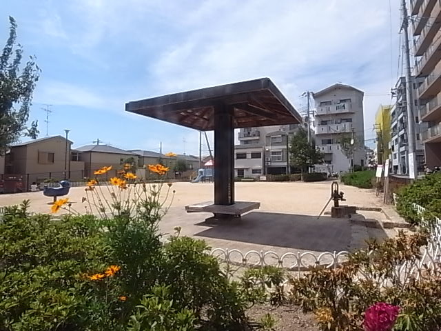 公園　岸地通公園（公園）まで284m