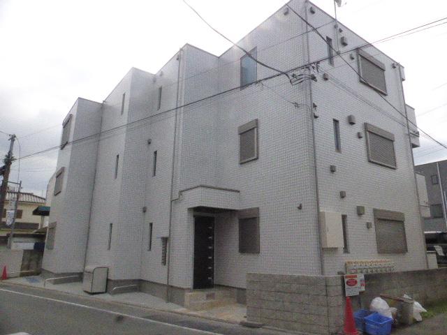 シャルマン・Kの外観写真