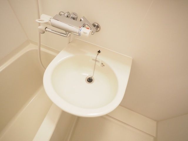 洗面設備　同仕様